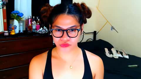 yourgoddesscruella online show from 03-22-26, 09:40
