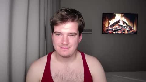 Snapshot of yourhairybuddy chatting on 09-28-25, 08:25 Andrey online show from 09-28-25, 08:25