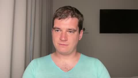 Snapshot of yourhairybuddy chatting on 07-19-26, 07:06 Andrey online show from 07-19-26, 07:06