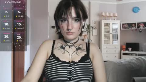 hanna online show from 11-11-25, 11:21