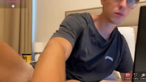 Chris online show from 10-24-25, 07:49