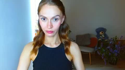 Snapshot of yourladysunshine chatting on 05-17-26, 07:39 Ksyusha online show from 05-17-26, 07:39