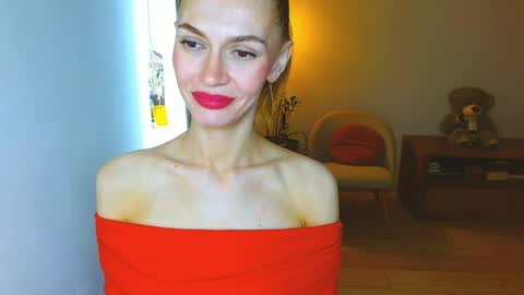 Snapshot of yourladysunshine chatting on 05-22-26, 07:26 Ksyusha online show from 05-22-26, 07:26