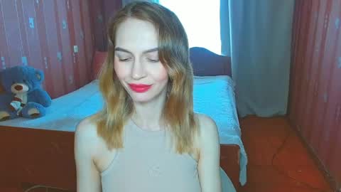 Snapshot of yourladysunshine chatting on 06-05-26, 06:52 Ksyusha online show from 06-05-26, 06:52