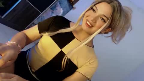 PEARL online show from 09-12-25, 12:00