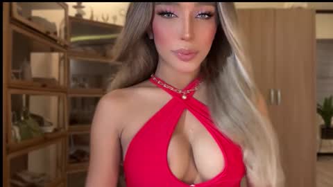 Snapshot of yourlovingpearlita1000 chatting on 09-30-25, 08:52 Pearl online show from 09-30-25, 08:52