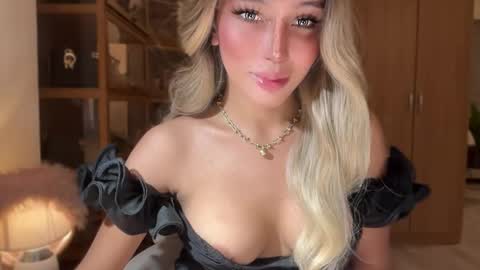 Pearl online show from 02-24-26, 11:30