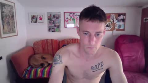 yourmanyourtoy online show from 04-08-26, 02:39