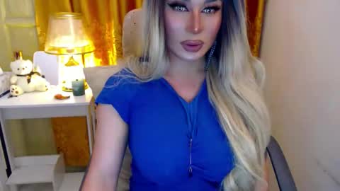 Adriana Maxwell online show from 04-11-26, 06:34