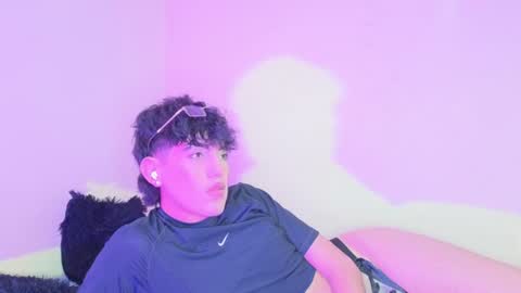 Snapshot of yournaughtyfemboy chatting on 07-14-26, 05:12 yournaughtyfemboy online show from 07-14-26, 05:12