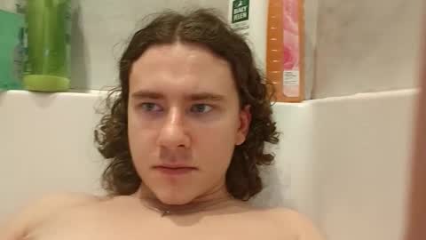 Nylon slave online show from 11-18-25, 01:33