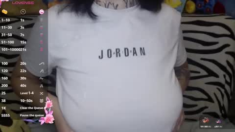 Snapshot of yours_good_mood chatting on 12-14-24, 01:28 Im - DANI .insta - hardblade1 online show from 12-14-24, 01:28