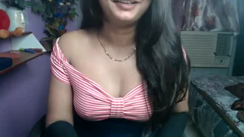 yoursassy_girl online show from 07-01-26, 12:07
