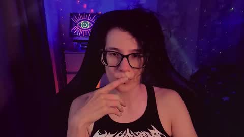 Yours Cosmic online show from 11-18-25, 10:52