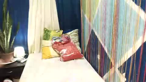 Snapshot of yoursexdivaxxx chatting on 12-13-24, 02:32 Nica Trocio online show from 12-13-24, 02:32