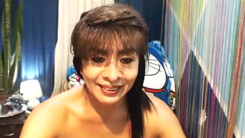 Snapshot of yoursexdivaxxx chatting on 02-25-25, 02:47 Nica Trocio online show from 02-25-25, 02:47