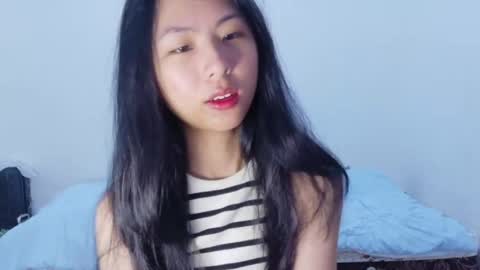 Snapshot of yoursweetestkiwi chatting on 05-01-26, 01:21 Kiwi online show from 05-01-26, 01:21