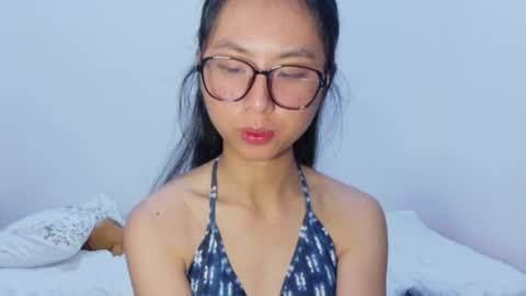 Snapshot of yoursweetestkiwi chatting on 06-10-26, 03:00 Kiwi online show from 06-10-26, 03:00
