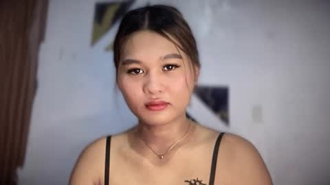 yoursweetgirl_zia online show from 06-07-26, 09:24