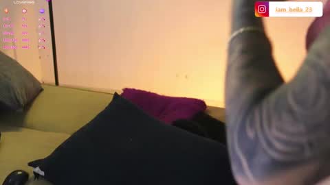 Bella- Independert Model online show from 03-07-25, 08:00