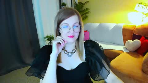 Alice online show from 04-25-26, 03:42