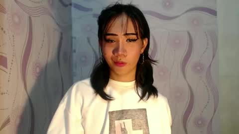 yourwife_material99 online show from 04-27-26, 11:08