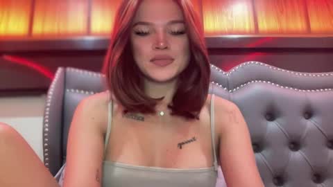 Snapshot of yourwildestdreamgirl chatting on 05-27-26, 02:52 ANDREA online show from 05-27-26, 02:52