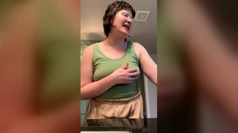 Rose Noire online show from 02-14-26, 10:06