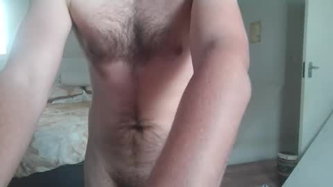 Snapshot of yousaywhen01 chatting on 10-25-25, 11:07 yousaywhen01 online show from 10-25-25, 11:07