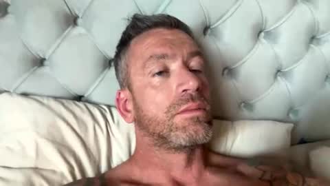 You want us 69 online show from 10-25-25, 08:22