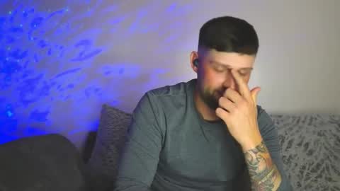 youzername2 online show from 04-04-26, 12:42