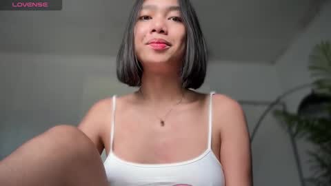Snapshot of yowginethegreat chatting on 01-03-25, 03:27 YowgineTheGreat online show from 01-03-25, 03:27