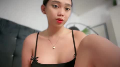 Snapshot of yowginethegreat chatting on 02-06-25, 12:16 YowgineTheGreat online show from 02-06-25, 12:16