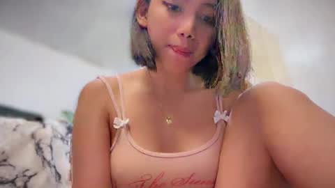 Snapshot of yowginethegreat chatting on 02-28-25, 12:31 YowgineTheGreat online show from 02-28-25, 12:31