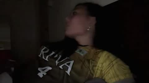 Snapshot of yrdrmgrl_jennie26 chatting on 11-18-25, 07:35 yrdrmgrl_jennie26 online show from 11-18-25, 07:35