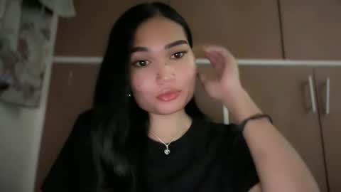 Snapshot of yrdrmgrl_jennie26 chatting on 11-30-25, 07:40 yrdrmgrl_jennie26 online show from 11-30-25, 07:40