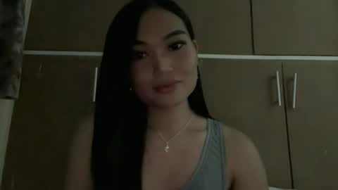 Snapshot of yrdrmgrl_jennie26 chatting on 12-01-25, 12:21 yrdrmgrl_jennie26 online show from 12-01-25, 12:21