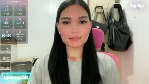 yrdrmgrl_jennie26 online show from 05-05-26, 09:34