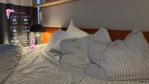 Sofa online show from 03-08-26, 06:39