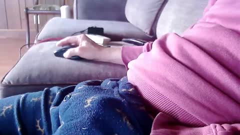 ytsim58 online show from 02-16-26, 03:19