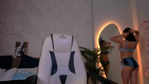 Yuki online show from 06-10-26, 02:16