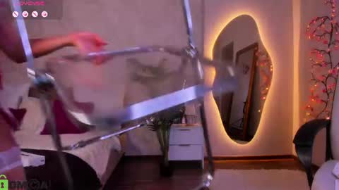 Yuki online show from 07-08-26, 01:26
