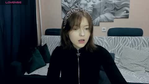 YukiShine online show from 04-06-26, 10:16