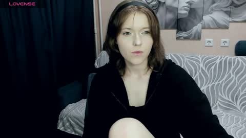 Snapshot of yukishine chatting on 04-19-26, 11:31 YukiShine online show from 04-19-26, 11:31