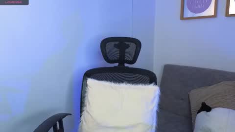 yulian_vasquez online show from 09-24-25, 12:19