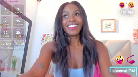 Yuliana online show from 02-01-25, 03:50