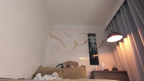 yulian 2811 online show from 11-16-25, 01:22