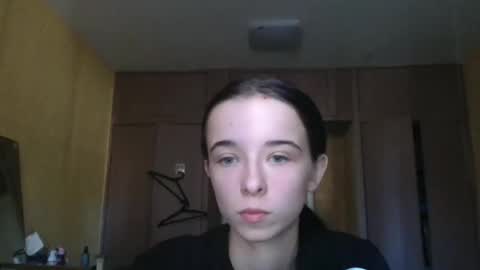 Yuliia online show from 10-15-25, 09:09