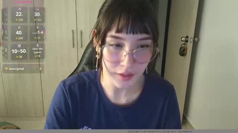 Yulienne online show from 12-05-25, 02:09