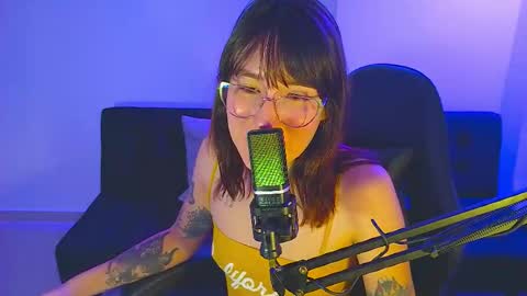 Yulienne online show from 03-12-26, 01:23